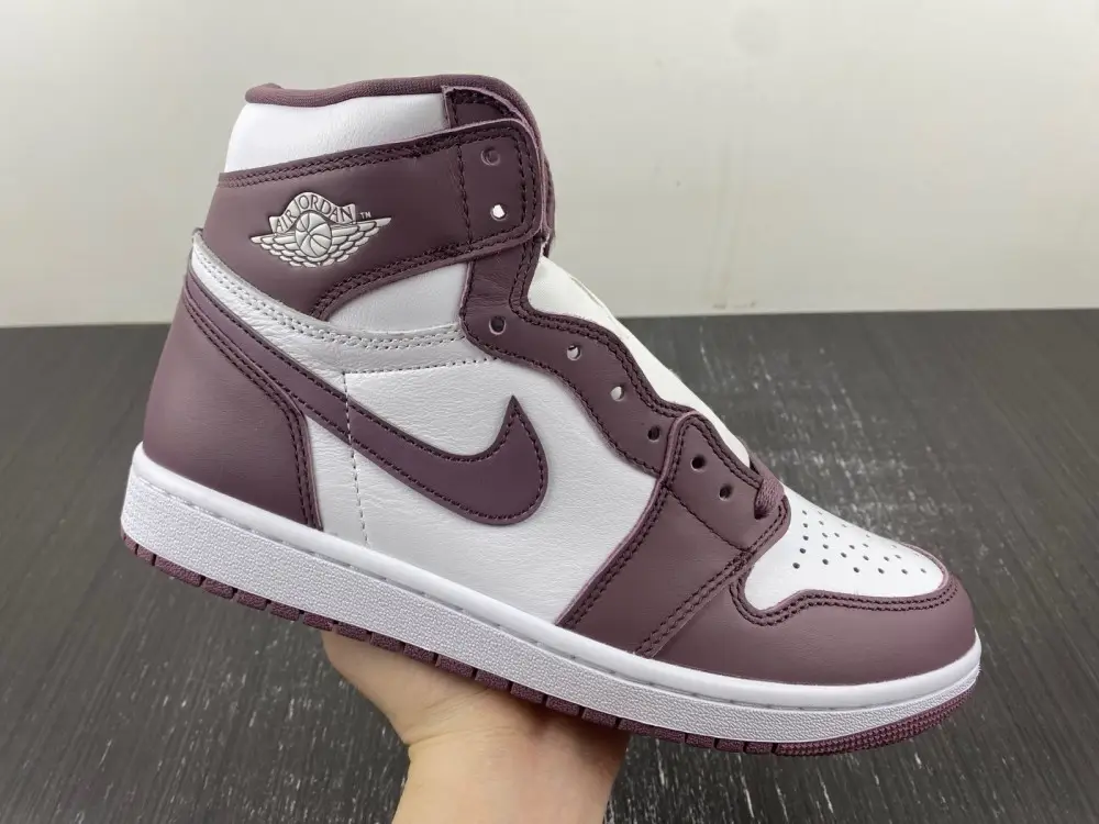 Jordan 1 Retro High OG Sky J Mauve 