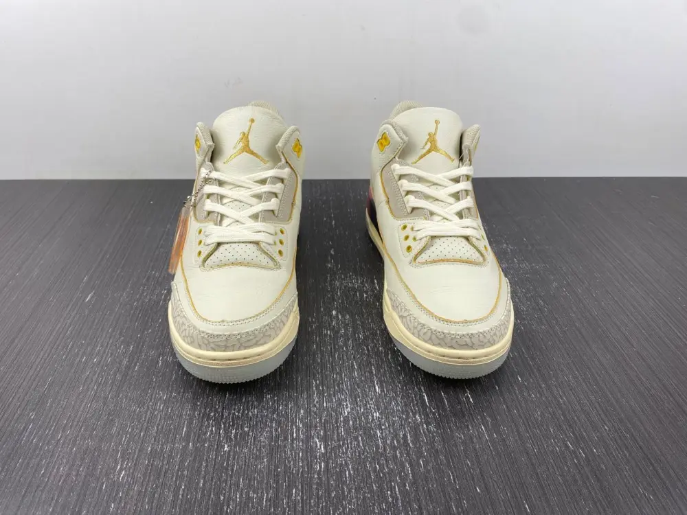 Jordan 3 Retro SP J Balvin Medellín Sunset 