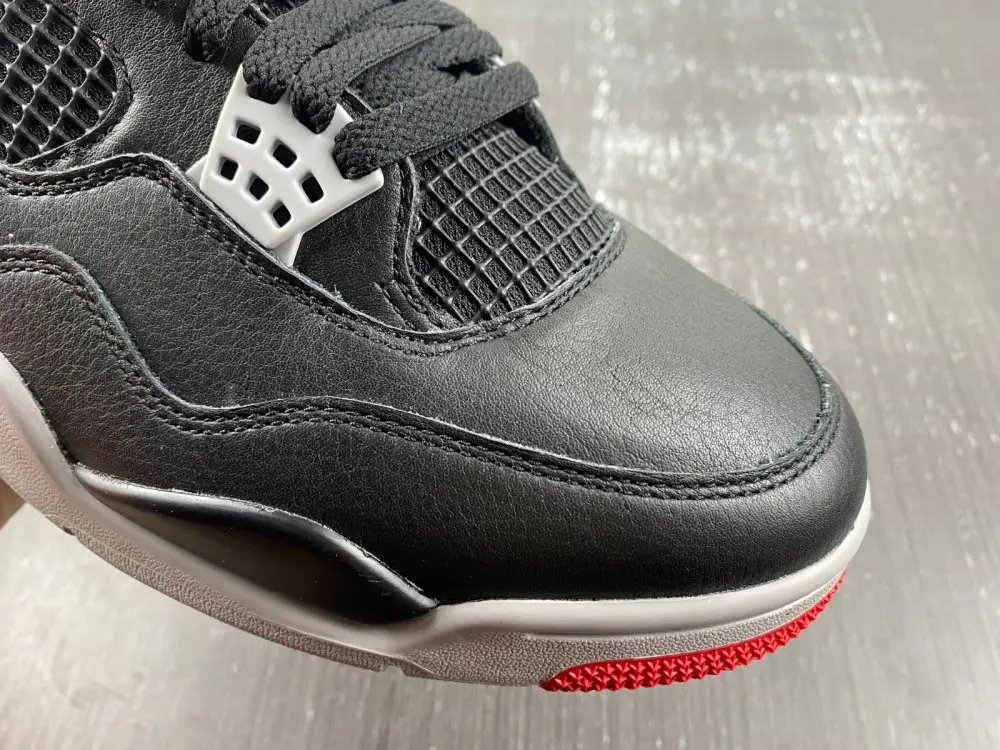 Jordan 4 Retro Bred 