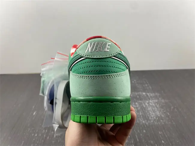 Concepts x Nike SB Dunk Low 