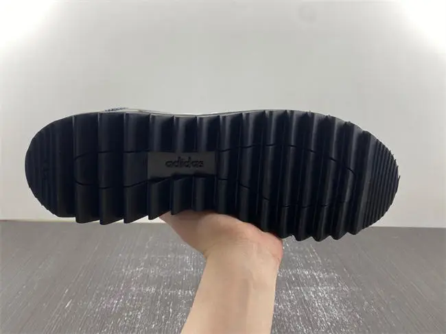 CLOT x adidas  DADB481