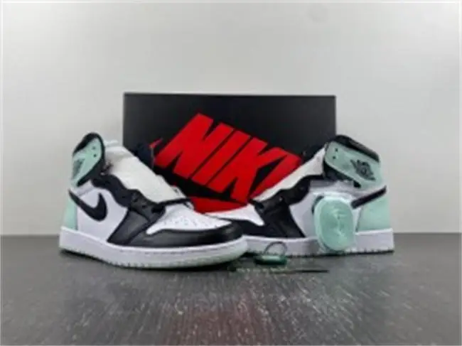 AIR JORDAN 1 RETRO HIGH OG NRG AJ1 861428 