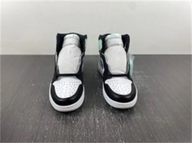 AIR JORDAN 1 RETRO HIGH OG NRG AJ1 861428 