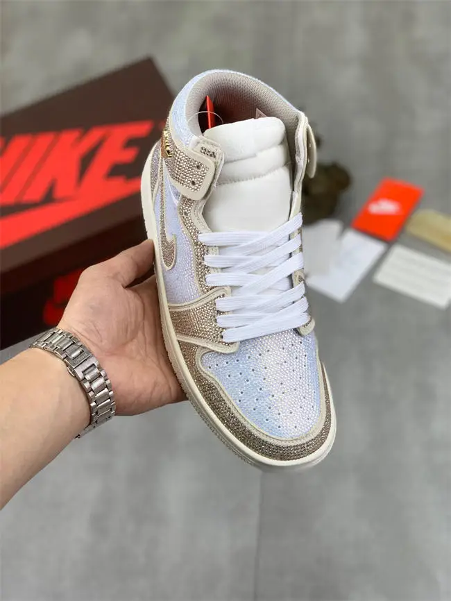 Nike *Air Jordan 1 Metallic 