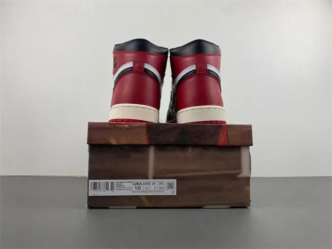 Air Jordan 1 High OG “Black Toe Reimagined” 