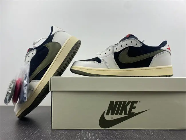 Travis Scott x Air Jordan 1 Low OG Olive 