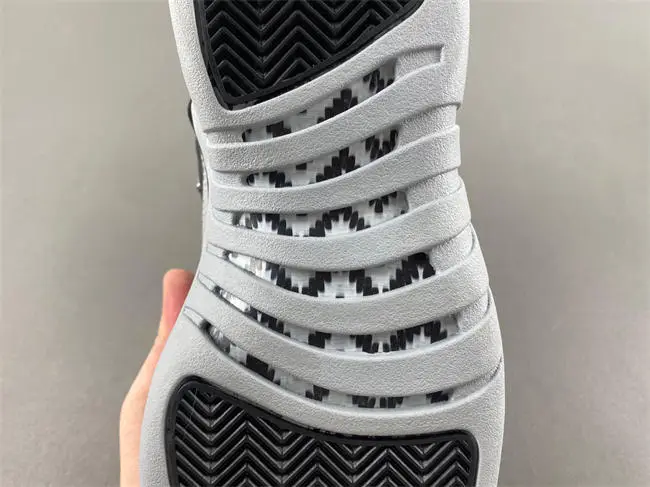 AIR JORDAN 12 “BLACK WOLF GREY” RELEASES SEPTEMBER 2024 