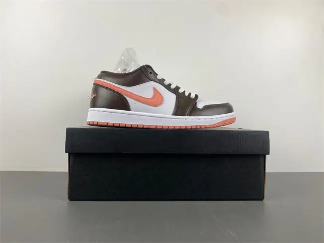 Air Jordan 1 Low  DBE358