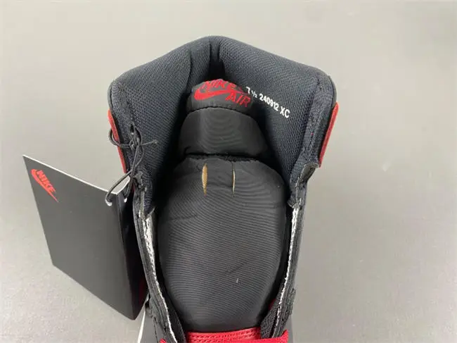 Air Jordan 1 High ’85 “Bred” Color: Black Varsity Red-White 