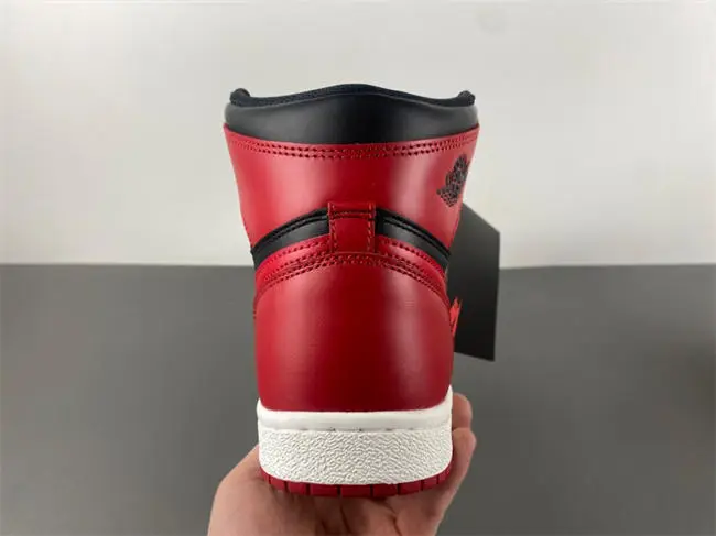 Air Jordan 1 High ’85 “Bred” Color: Black Varsity Red-White 