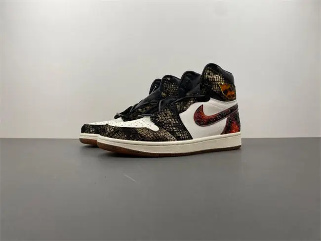 Air Jordan 1 High OG “Xuanwu” LB3165 
