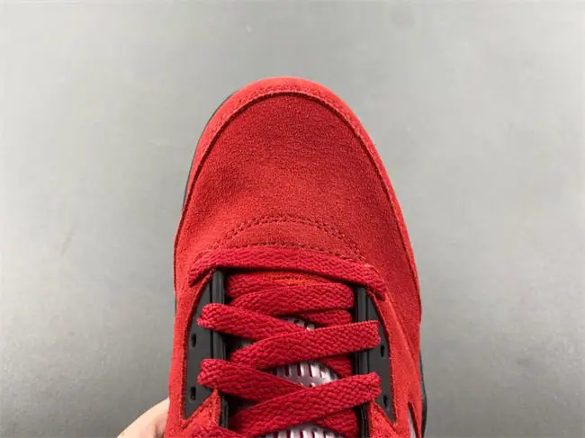 Air Jordan 5 “Raging Bull” 