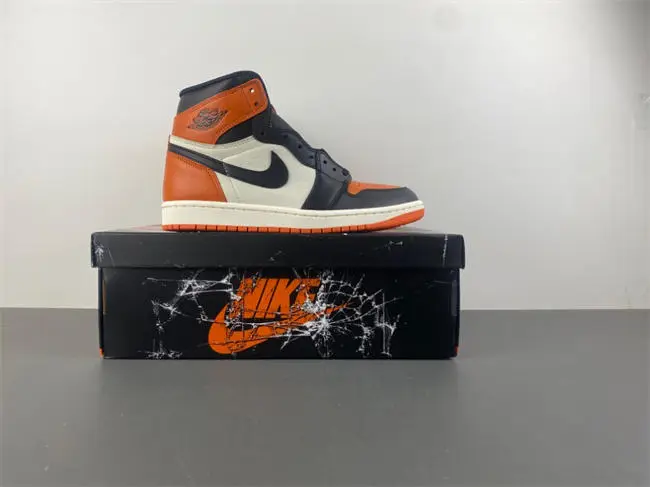 Air Jordan 1 High OG “Shattered Backboard” 