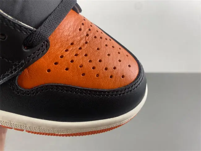 Air Jordan 1 High OG “Shattered Backboard” 