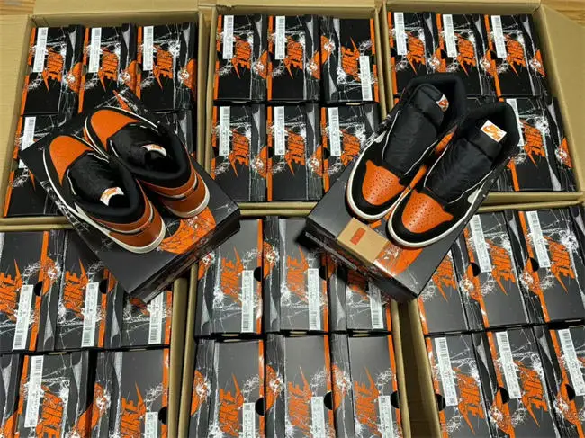 Air Jordan 1 High OG “Shattered Backboard” 