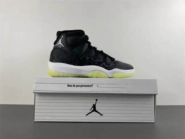 Air Jordan 11 “Sneaker 