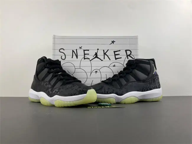 Air Jordan 11 “Sneaker 