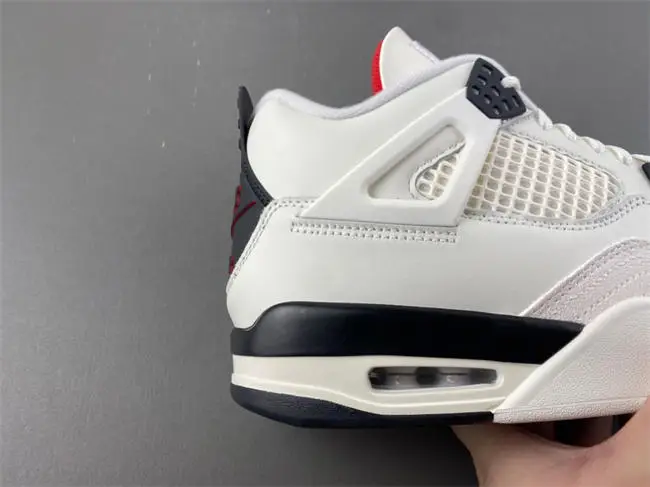 Air Jordan 4“Flight Club”  Sail Black-University 