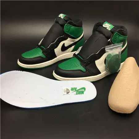 Jordan1 Retro Pine Green 