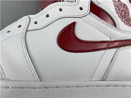 Jordan1 Retro Metallic Red 