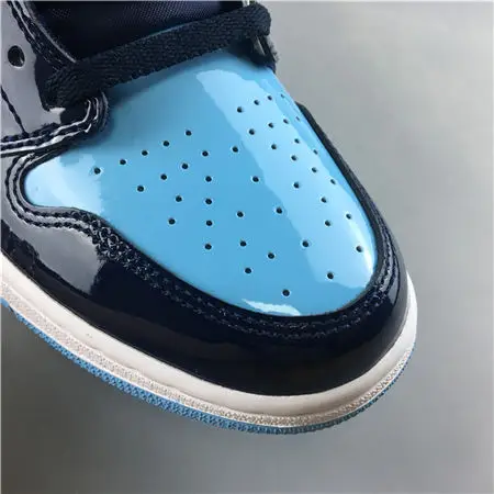 Jordan 1 Retro UNC Patent 