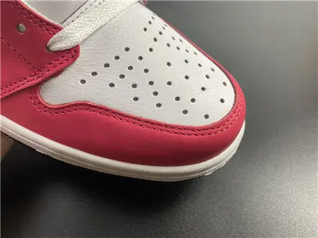Jordan1 OG Light Fusion Red 