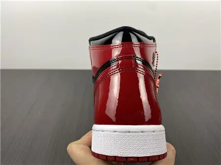 Jordan1 OG Patent Bred 