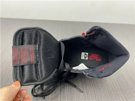 Jordan1 OG Patent Bred 