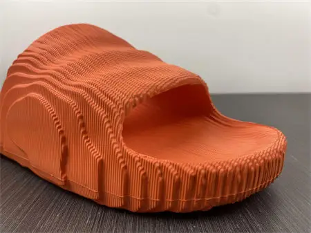 ADIDAS New Colleettion 