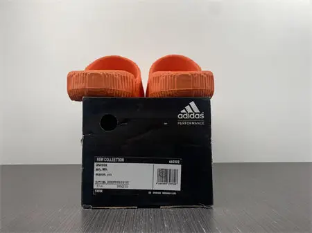 ADIDAS New Colleettion 