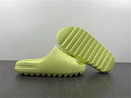 Adidas Yeezy Slide Glow Green 