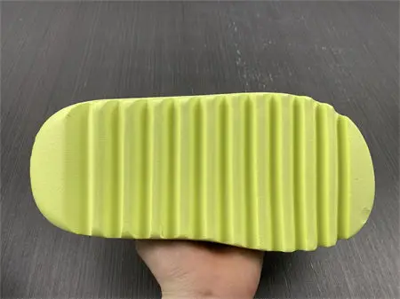 Adidas Yeezy Slide Glow Green 