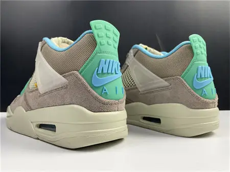 Jordan4 SP 30th Anniversary Union Taupe Haze 