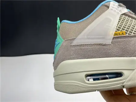 Jordan4 SP 30th Anniversary Union Taupe Haze 