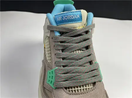 Jordan4 SP 30th Anniversary Union Taupe Haze 