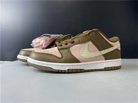 Nike Dunk SB Low Stussy Cherry 