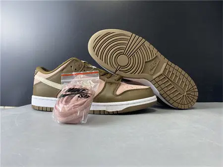 Nike Dunk SB Low Stussy Cherry 