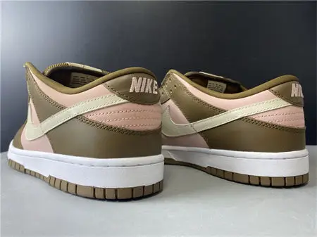Nike Dunk SB Low Stussy Cherry 