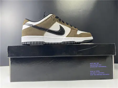 Nike SB Dunk Low White Black Trail End Brown 