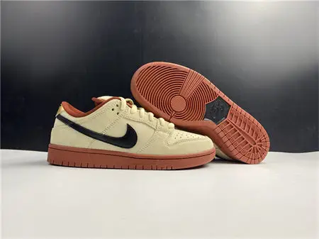 Nike SB Dunk Low Pro Hennessy 