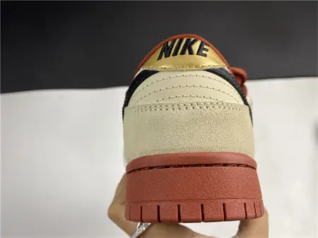 Nike SB Dunk Low Pro Hennessy 