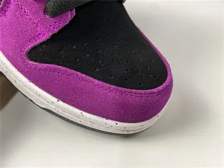Nike SB Dunk Low Pro ACG Terra Red Plum 