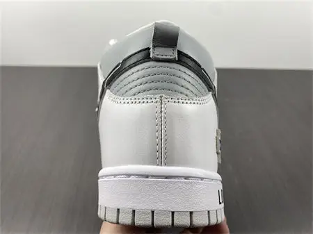 Nike SB Dunk High 