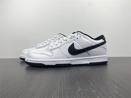 Nike Dunk Low White Black 