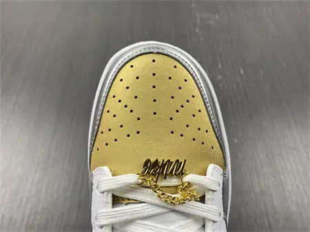 Nike Dunk Low Heirloom 