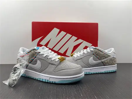 Nike Dunk Low SE Barber Shop Grey 