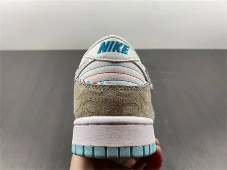Nike Dunk Low SE Barber Shop Grey 