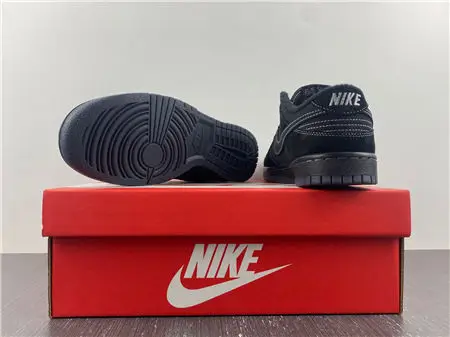 NIke sb Dunk Low OG Black 