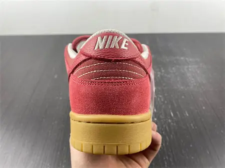 Nike SB Dunk Low Adobe 