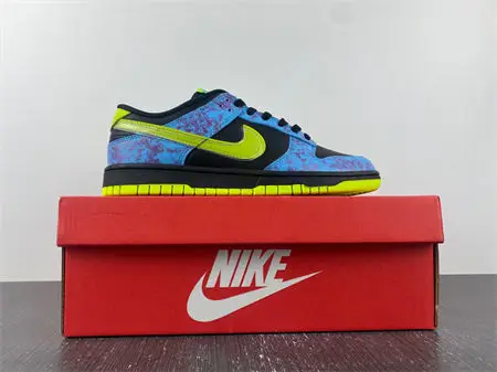 Nike Dunk Low SE Acid Wash Baltic Blue Volt 
